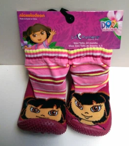 DORA THE EXPLORER Lil Runners Baby Mädchen rutschfeste Gummi Hausschuhe Socken 24 Monate - Bild 1 von 6