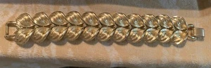 1950’s Coro Pegasus Bracelet Vintage Perfect Condition! - Picture 1 of 7