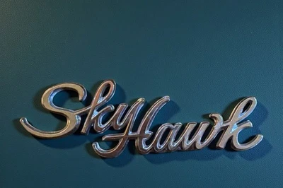 Оригинальная эмблема Buick Skyhawk 1975 1976 1977 1978 1979-80 - Изображение 1 из 4