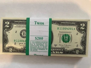 100 TWO DOLLAR BILLS - $2 UNCIRCULATED -2017 New York - Picture 1 of 1