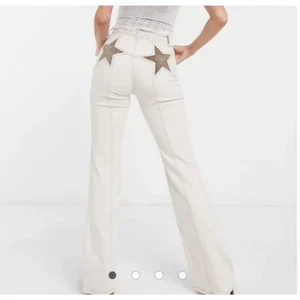 Free People Firecracker Flare Jeans Ivory 32 NEW - Picture 1 of 4