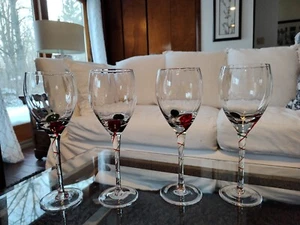 IKEA Green and Red Optic Swirl Wine Glasses, Christmas, Holiday Party - Set of 4 - Picture 1 of 8