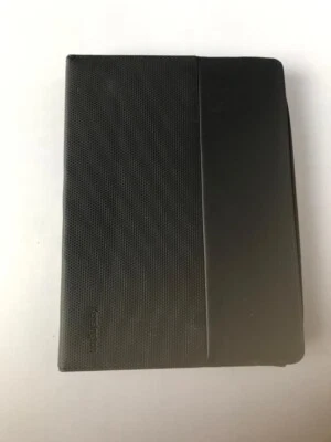 Универсальная клавиатура и чехол Kensington для 10-дюймовых планшетов черные - Изображение 1 из 3