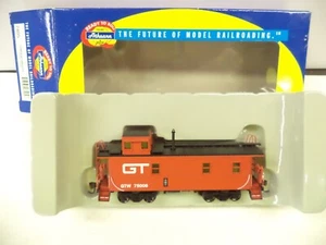 Athearn Ho 7405, Cupola Caboose, Grand Trunk GTW75008 - Picture 1 of 2