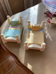Two Doll Beds Disney Junior Bluey Pre Owned  - Picture 1 of 7