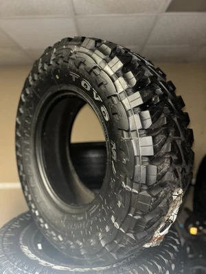 1 ÚNICO NUEVO LT295/70R17 TOYO OPEN COUNTRY M/T RANGO DE CARGA-E 128P Foto 1 de 3