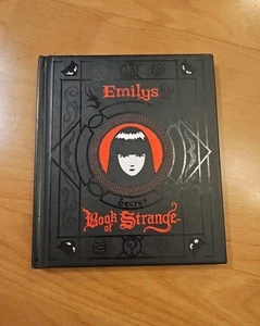 Emilys Secret Book of Strange von Rob Reger  - Bild 1 von 2