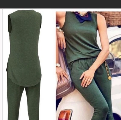 Macacão Cabi Feminino Tamanho XS Verde Sem Mangas de Madeira, Estilo # 5372 - Imagem 1 de 4