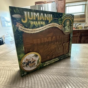 Jumanji Deluxe Board Game Electronic Adventure Game Spin Master Brand New - Picture 1 of 4