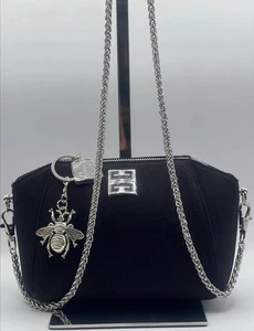 NWOT Givenchy VIP Holiday Edition Black Camera Bag Shoulder Bag Crossbody+Charm - Picture 1 of 1