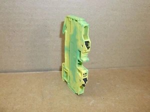 QT 1,5-PE Phoenix Contact Ground Terminal Block 3204023 * - Picture 1 of 4