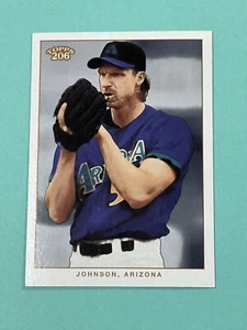 2002 Topps 206 Randy Johnson #195 Arizona Diamondbacks “Purple Jersey” (D) - Picture 1 of 2
