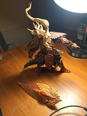 Figura de acción World of Warcraft Blood Elf Paladin Quin Tahalan Sunfire 2008 Foto 1 de 4