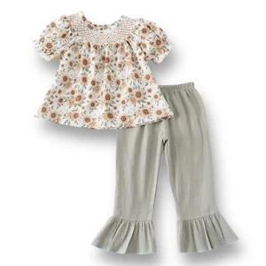 NEW! Girls Size 5 Boutique Outfit Smocked Sunflower Blouse & Sage Ruffle Bottoms - Picture 1 of 1