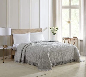 Beatrice Home Fashions Medallion Chenille Bedspread, Queen, Gray - Picture 1 of 5