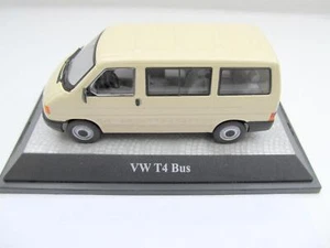 + VOLKSWAGEN VW T4 Bus Modellauto elfenbein 1:43 Premium Classixxs 13250 - Bild 1 von 3