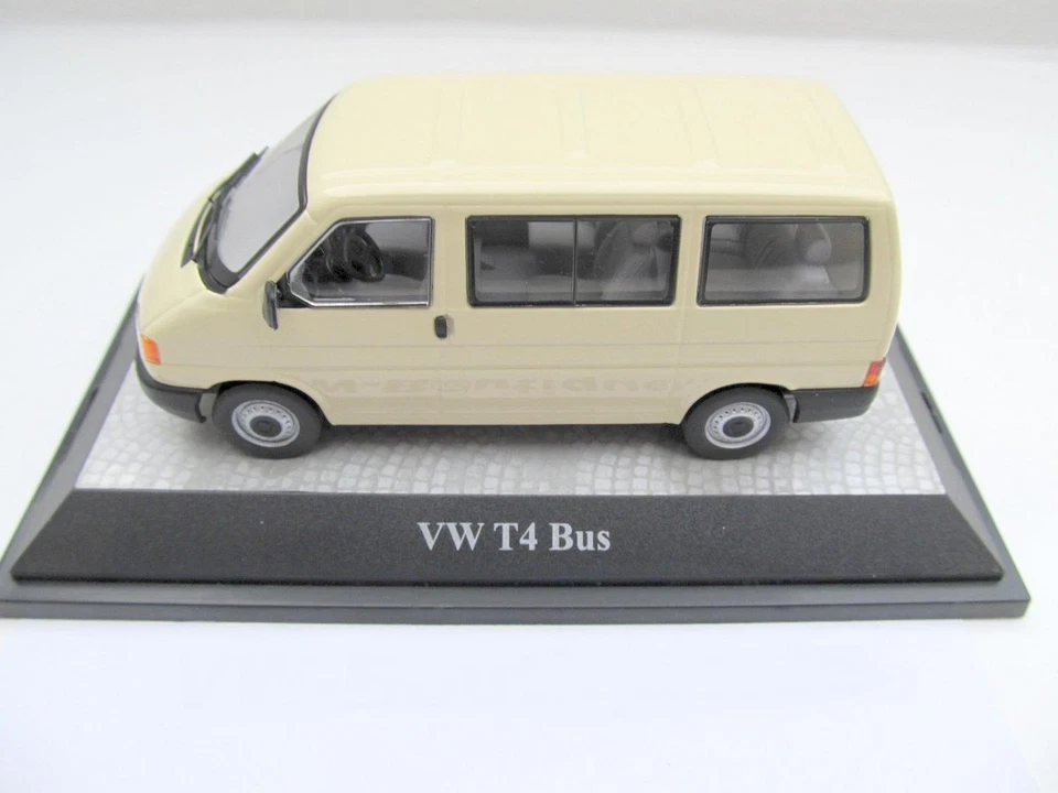 Volkswagen VW T4 Modello Auto In Avorio 1:43 Premium Classixxs 13250 - Immagine 1 di 3