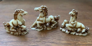 Set of 3 Different Small Horse Statues / Figures, Polymer Looks Like Carved Bone - Picture 1 of 5