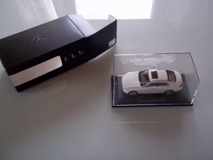 1:43 NOREV * Mercedes-Benz CLS (C257) * Weiß Diamant Bright * Mercedes Neu & OVP - Bild 1 von 5
