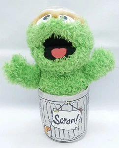 Oscar el gruñón en cubo de basura Plaza Sésamo Peluche Gund 10" de alto - Imagen 1 de 3