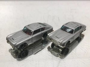 2x HUSKY JAMES BOND 007 ASTON MARTIN DB5 -SILVER 3inch- FIXER UPPER - 438 - Imagen 1 de 6