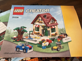 LEGO CREATOR: 100% MINT Changing Seasons 31038