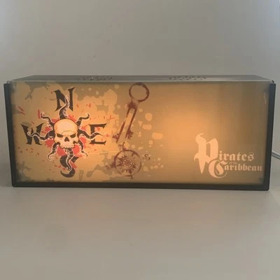 Disney Pirates of the Caribbean Light Box Lamp Beware Kraken... 3 Filters 5095 - Image 1 of 4