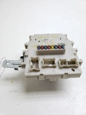 2003 Infiniti M45 Fuse Box Cabin OEM 24350-CR910 - Изображение 1 из 4