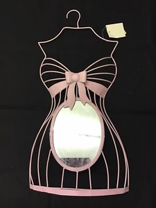 BNWT PINK DECORATIVE MANNEQUIN Wall Art Mirror Hanger - Picture 1 of 17