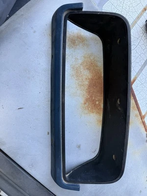 TOYOTA PICKUP 1979-1983 CALIBRE PANEL TABLERO EMBELLECEDOR CUBIERTA FABRICANTE DE EQUIPOS ORIGINALES VINTAGE EN AZUL USADO Foto 1 de 3