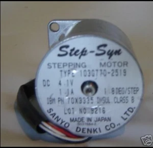 Sanyo Denki Step Syn 103G770-2519 stepping motor - Picture 1 of 1