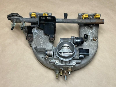 Jeep Wrangler YJ 1991-1995 2.5 4-Cyl Intake Manifold Fuel Rail Throttle Body OEM - Image 1 of 4