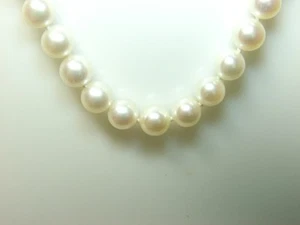 Collar de perlas de culto de oro 14k Y de 6,5 mm 16 pulgadas muy buen brillo (tienda cerrada) - Imagen 1 de 3