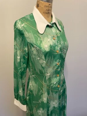 Vestido De Colección Its a Lehigh Años 70 Verde Brillante Cuello Beagle Ajuste Acampanado Patinador Mod Foto 1 de 4