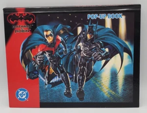 Batman & Robin Pop-Up Book 1997 3-D HardCover by Landoll DC Comics 1569875928 - Imagen 1 de 6
