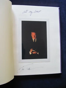 THE FINAL CUT SCRIPT - SIGNED to a CREW MEMBER by ROBIN WILLIAMS - Picture 1 of 8