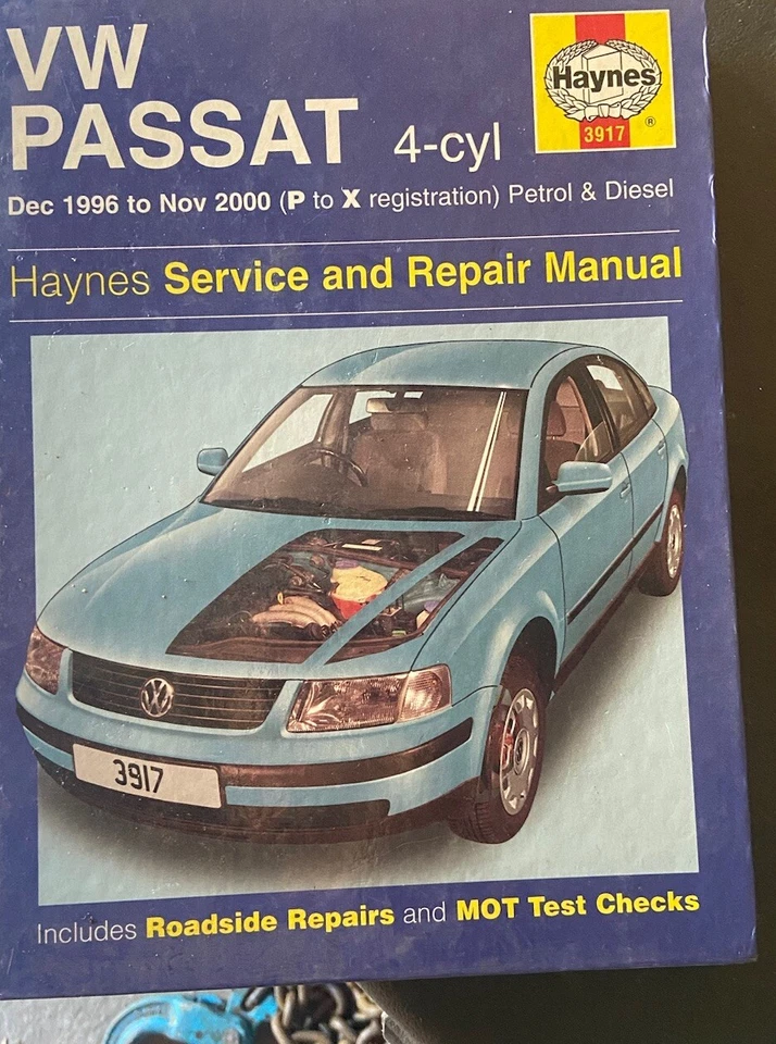 VW Passat 4-cyl Petrol & Diesel (Dec 96 - Nov 00) Haynes Repair Manual - Image 1 of 1