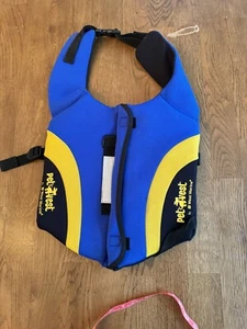 Pet Vest West Marine Size Large Marine Safety Life Vest Jacket dog boating - Picture 1 of 3