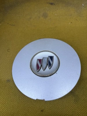 Tapacubos Buick Century Regal Silver 1997-2005 tapacubos 10254321 OEM Foto 1 de 4