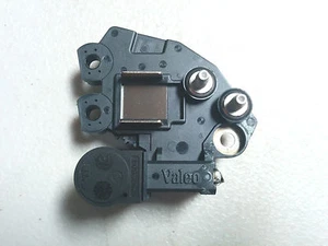 New Valeo OEM Voltage Regulator 2542775, 2611164, 593857, 595354, 82-73N - Picture 1 of 3
