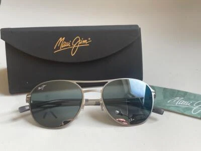 Gafas de sol redondas polarizadas Maui Jim Half Moon 890-17 plateadas/grises espejo aviador Foto 1 de 4