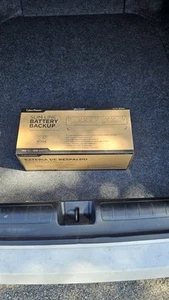 CyberPower SL700U-R 700VA/370W, 8 Outlets UPS System - New in Box! - Picture 1 of 4