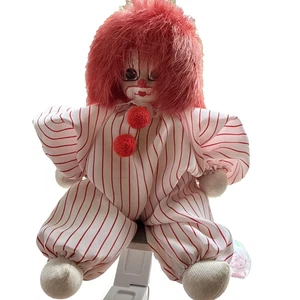 Vintage Q-Tee Clown Sand Puppe handgefertigt bemalt Gesicht Regal Sitter - Bild 1 von 7