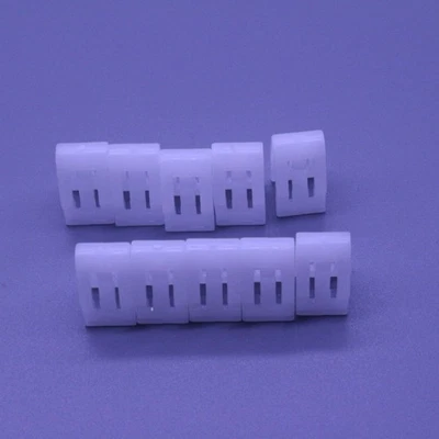 Retenedor de clip de moldura de arco de 10 piezas para Land Rover Defender 90 110 2020-2023 Foto 1 de 4