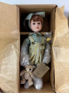BOYDS PORCELAIN DOLL - 12"YESTERDAY'S CHILD COLLECTION - ERIN LYNN & SQUIRT - Picture 1 of 9