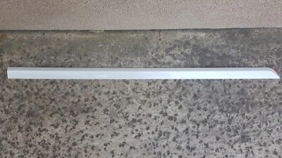 Subaru Legacy Outback 2010-2014 puerta delantera derecha pasajero moldura OEM GT595 Foto 1 de 4