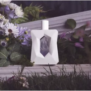 Ariana Grande God is a Woman perfume - Brand New - No Box 30ML GENUINE - Picture 1 of 3
