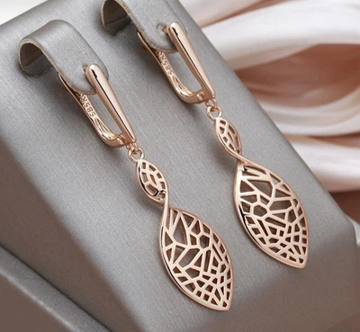 Pendientes Elegantes Gota Hueca Forma Hoja Larga Únicos Llenos de Oro Rosa de 9 quilates Foto 1 de 4