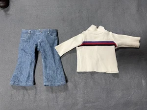AMERICAN GIRL TODAY BLUE JEANS & TURTLENECK SWEATER PLEASANT COMPANY - Picture 1 of 10