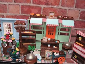 Lil Woodzeez Honeysuckle Hollow Bakery Shop Playset & Flower Shop Playset - Picture 1 of 7